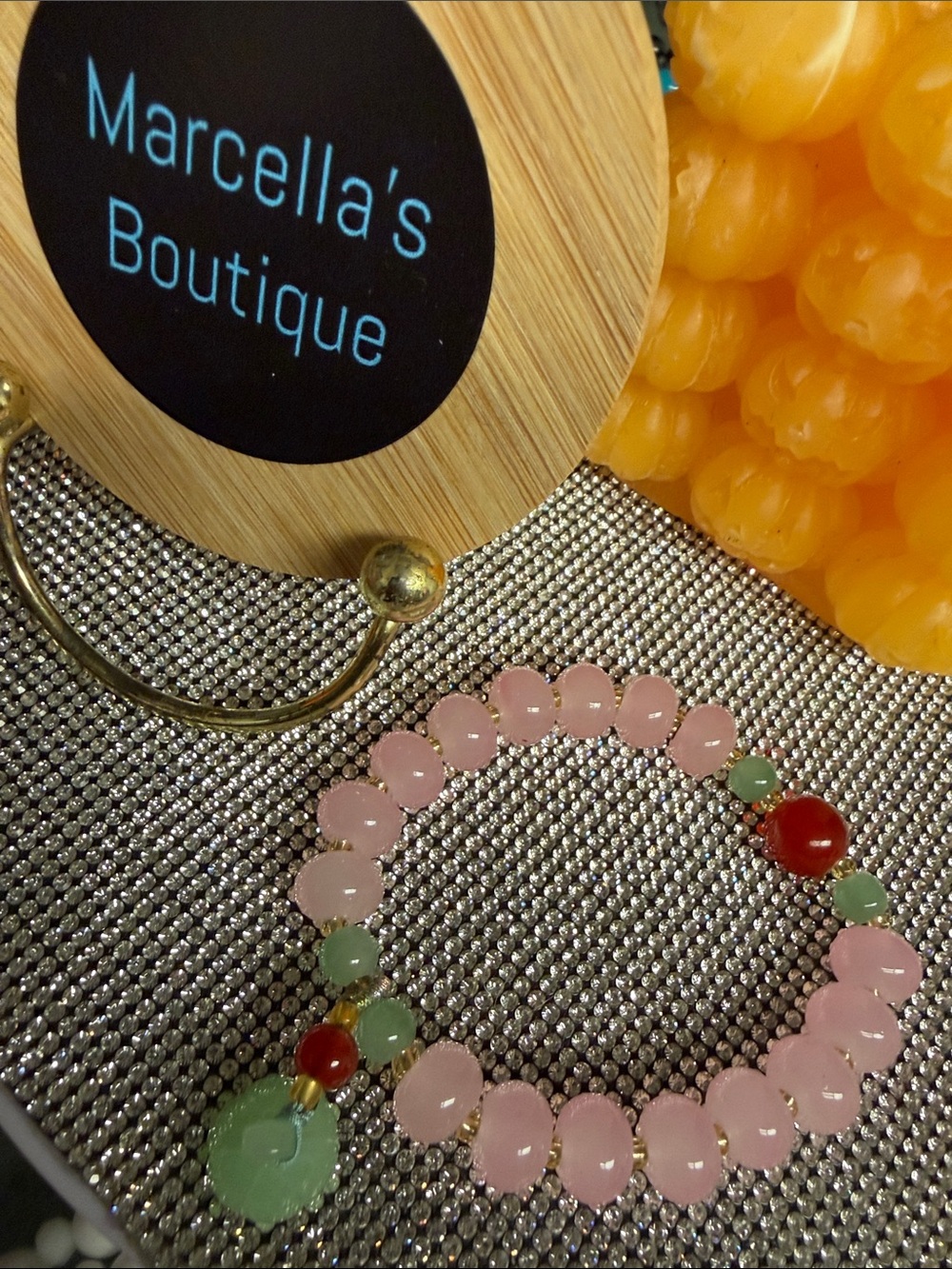 Pink and Green money bag Beaded Stretch Bracelet. ๐